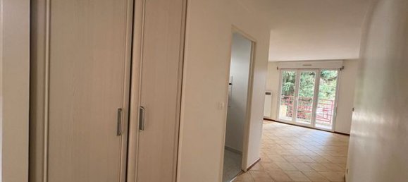 Квартира с 1 спальней в Ливри-Гарган, Франция № 357061 3