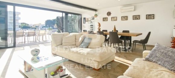 4 bedrooms House in Roses, Spain No. 80401 2