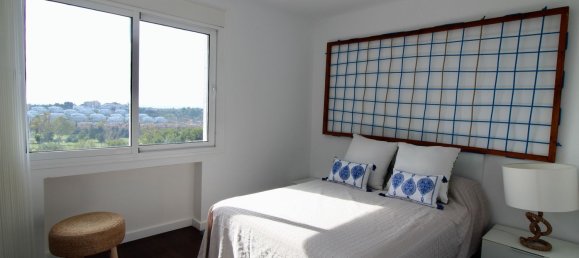 4 bedrooms Villa in Malaga, Spain No. 40978 18