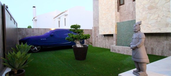 4 bedrooms Villa in Malaga, Spain No. 40978 31