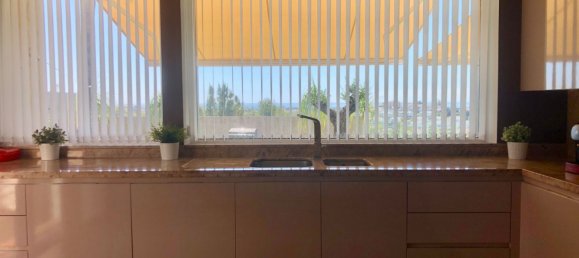 4 bedrooms Villa in Malaga, Spain No. 40978 9