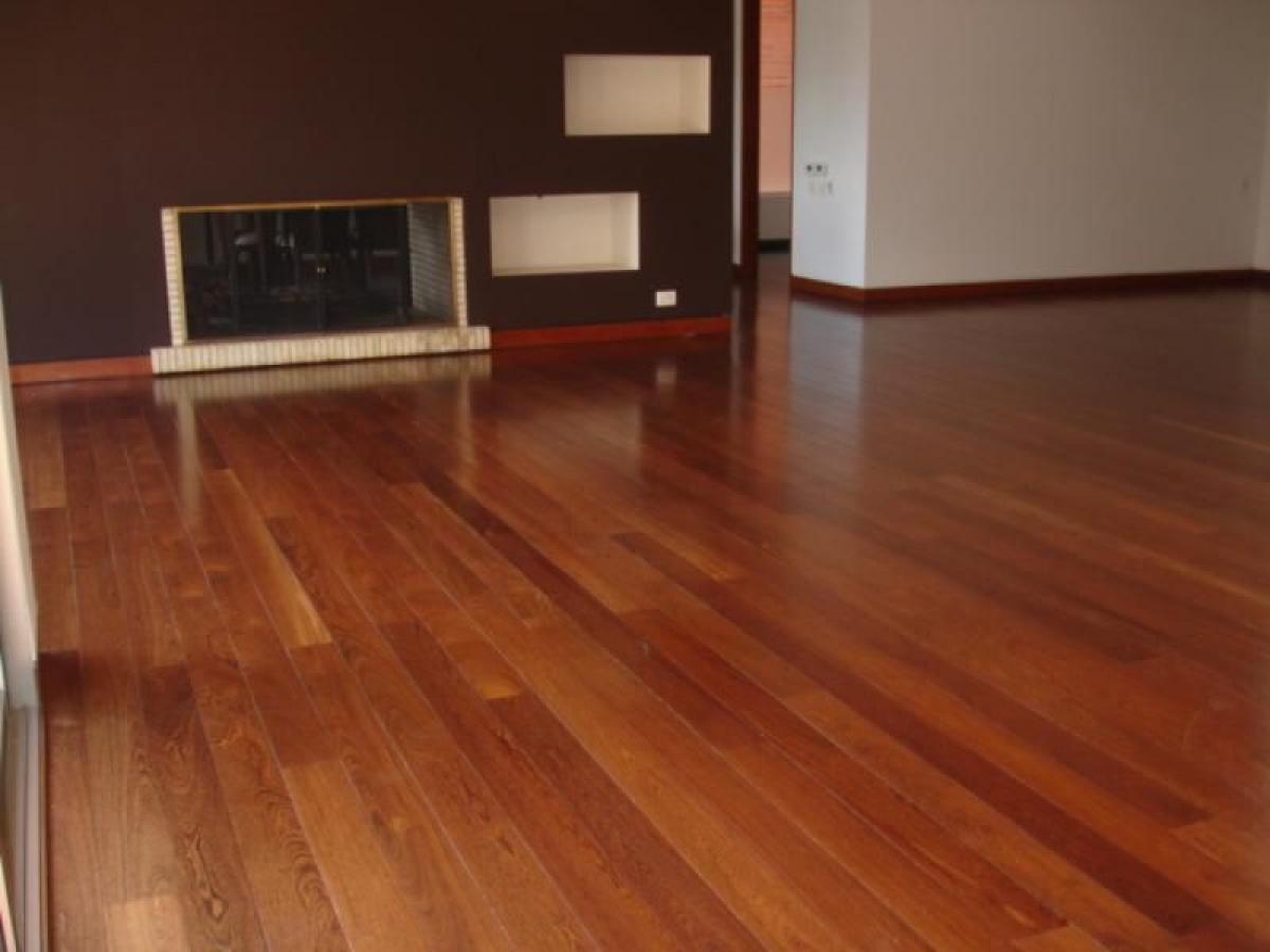 Casa de 3 dormitorios en Bogotá, Colombia No. 12470