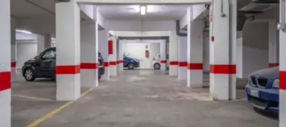 1046m² Garage in Granada, Spain No. 175286 12