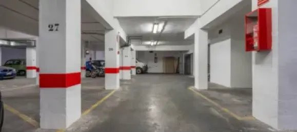 1046m² Garage in Granada, Spain No. 175286 9