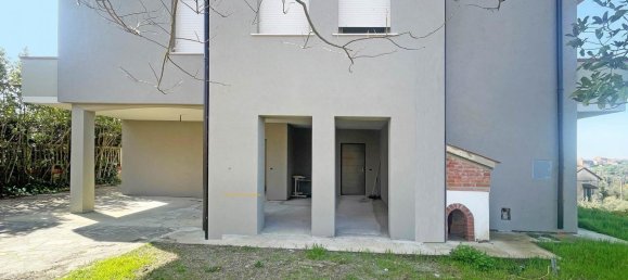 3 غرف نوم فيلا في Palaia, Italy رقم 1595 9