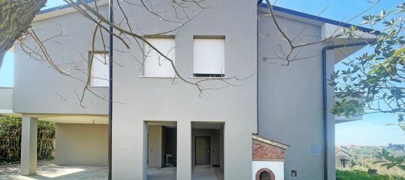 3 غرف نوم فيلا في Palaia, Italy رقم 1595 3