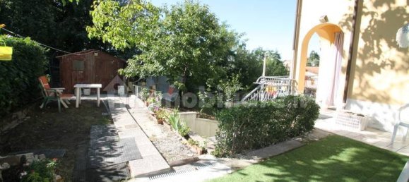 2 bedrooms House in Zocca, Italy No. 264391 5