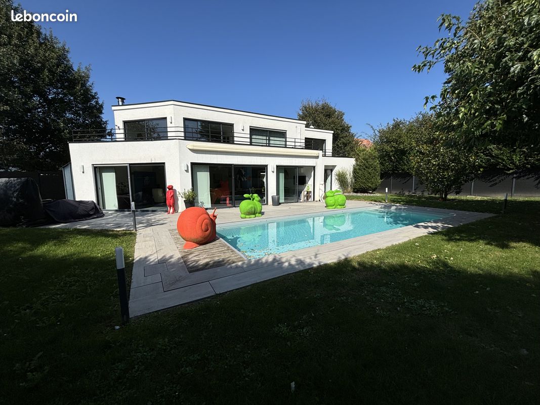 4 bedrooms Villa in Dingsheim, France No. 233062