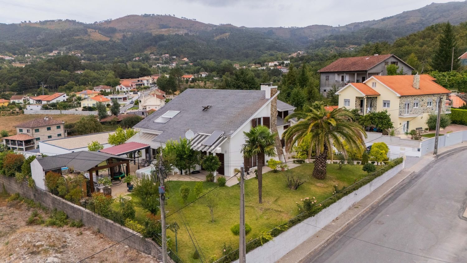 4 bedrooms House in Cantelaes, Portugal No. 342507