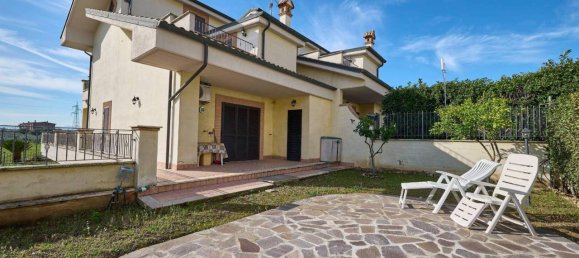 Вилла с 5 комнатами в Фонто Нуова, Италия № 158087 44