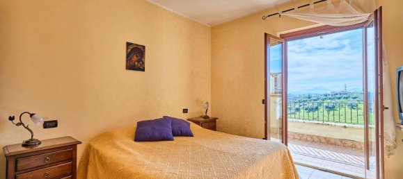 Вилла с 5 комнатами в Фонто Нуова, Италия № 158087 21