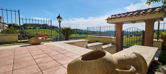 Вилла с 5 комнатами в Фонто Нуова, Италия № 158087 41