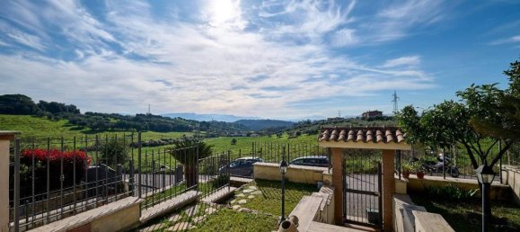 Вилла с 5 комнатами в Фонто Нуова, Италия № 158087 43