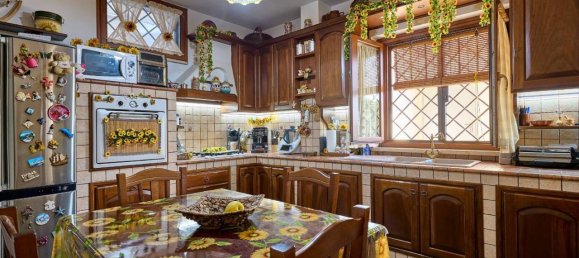 Вилла с 5 комнатами в Фонто Нуова, Италия № 158087 33