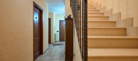 Вилла с 5 комнатами в Фонто Нуова, Италия № 158087 15