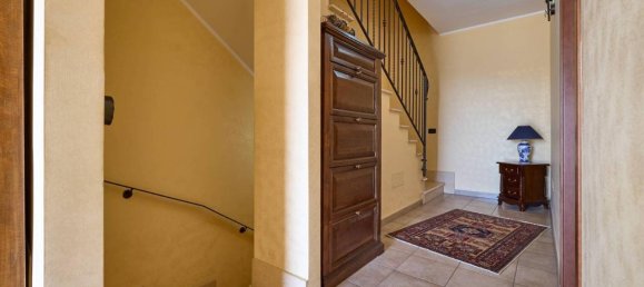 Вилла с 5 комнатами в Фонто Нуова, Италия № 158087 9