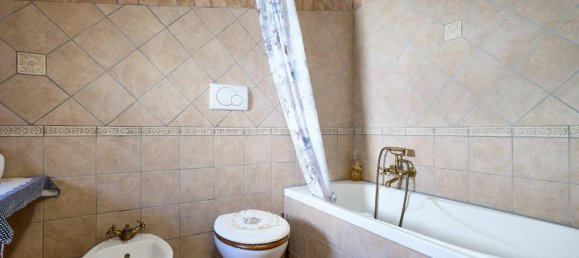 Вилла с 5 комнатами в Фонто Нуова, Италия № 158087 17