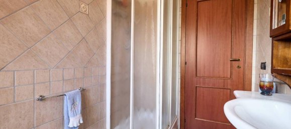 Вилла с 5 комнатами в Фонто Нуова, Италия № 158087 12