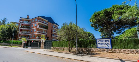 2 غرف نوم شقة في Colmenarejo, Spain رقم 189389 44