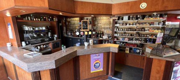 104m² Commercial property in Grauves, France No. 152180 3