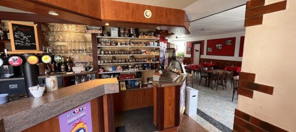 104m² Commercial property in Grauves, France No. 152180 2