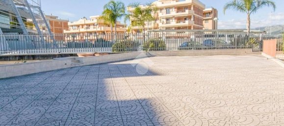 542m² Garage in Manfredonia, Italy No. 64247 20