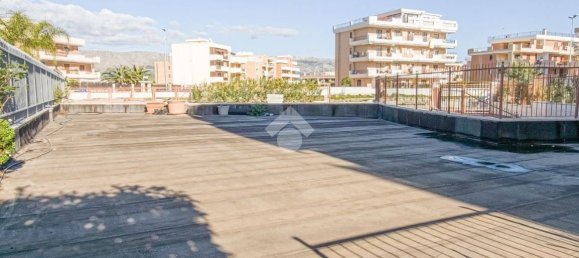 542m² Garage in Manfredonia, Italy No. 64247 6