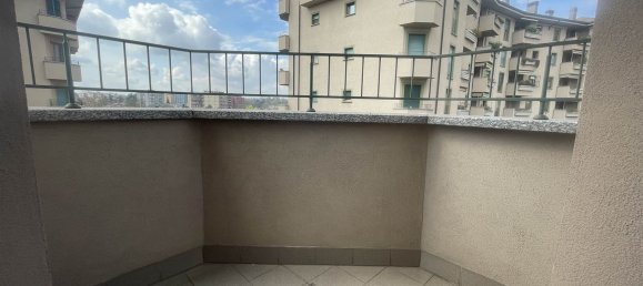 3 rooms Apartment in Monza, Italy No. 214549 22