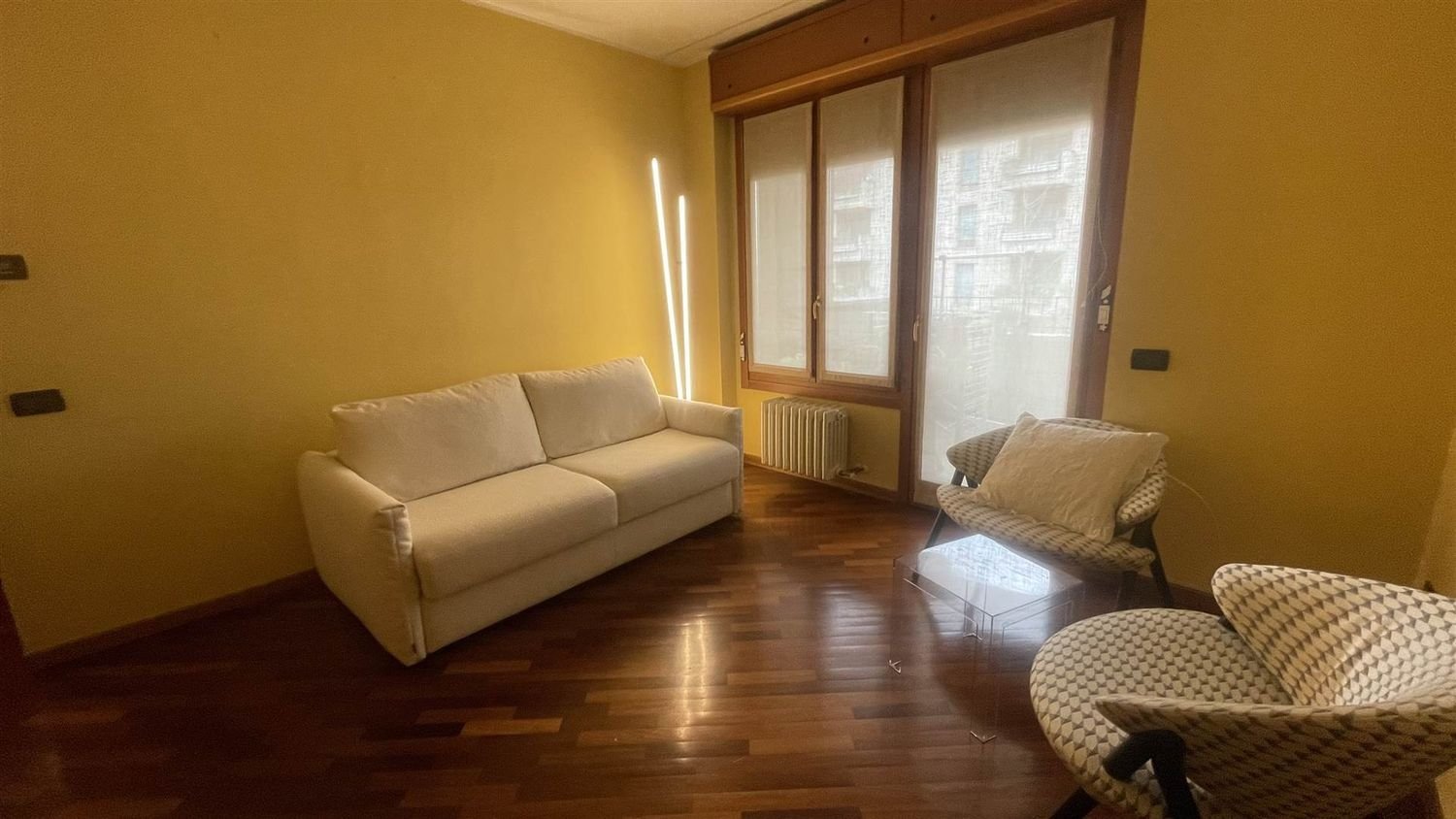 3 rooms Apartment in Monza, Italy No. 214549