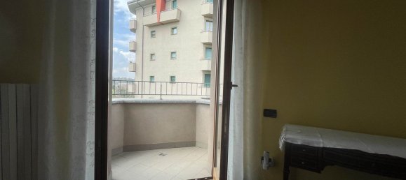 3 rooms Apartment in Monza, Italy No. 214549 20