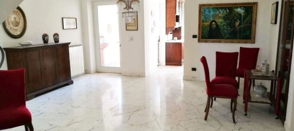 Квартира с 7 комнатами в Каррара, Италия № 47587 24