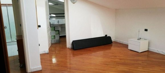 Квартира с 7 комнатами в Каррара, Италия № 47587 19