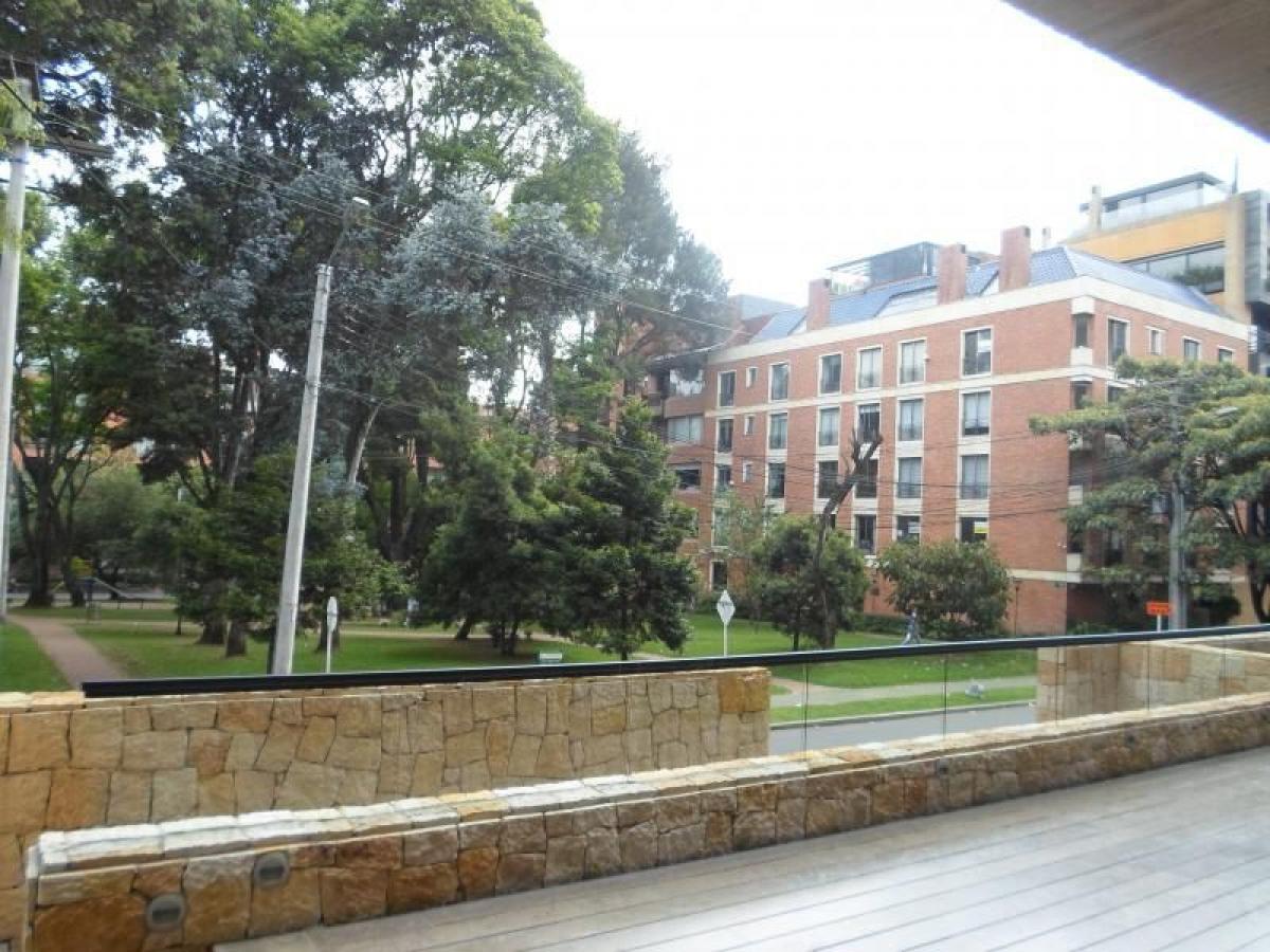 3 bedrooms House in Bogota, Colombia No. 10482