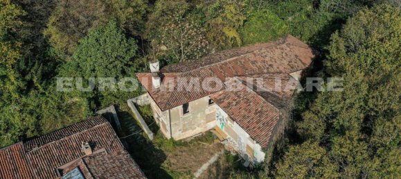 8 bedrooms House in Brescia, Italy No. 177468 11