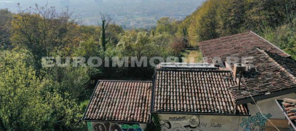 8 bedrooms House in Brescia, Italy No. 177468 13