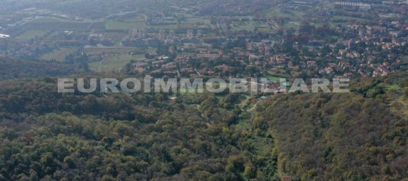 8 bedrooms House in Brescia, Italy No. 177468 5