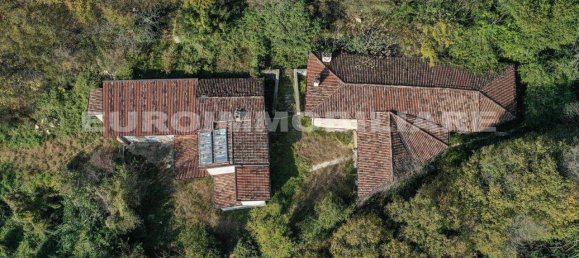 8 bedrooms House in Brescia, Italy No. 177468 8