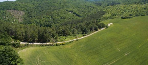 Casa de 6 habitaciónes en Sant'Angelo in Vado, Italy No. 258055 27