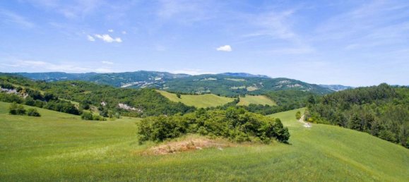 Casa de 6 habitaciónes en Sant'Angelo in Vado, Italy No. 258055 11