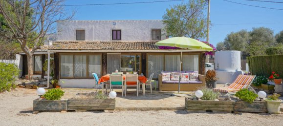 3 Schlafzimmer Villa in Alicante, Spain, Nr. 67035 39