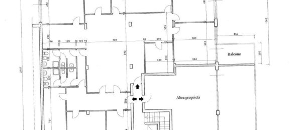 360m² Office in Luisago, Italy No. 87346 15