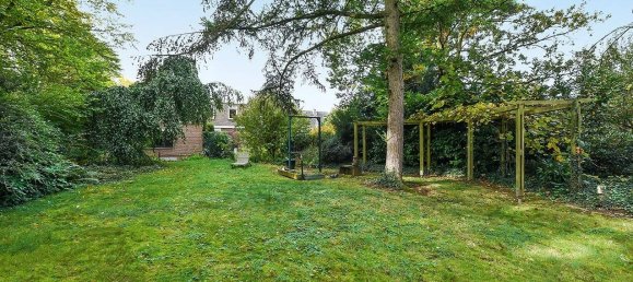 Дом с 9 комнатами в Крефельд, Германия № 8691 24