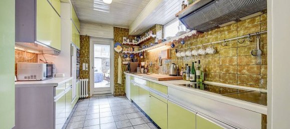 Дом с 9 комнатами в Крефельд, Германия № 8691 10