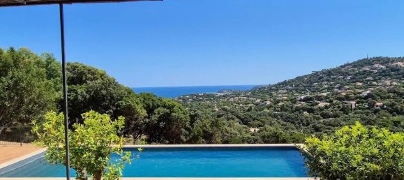 4 Schlafzimmer Villa in Cavalaire-sur-Mer, France, Nr. 101456 3