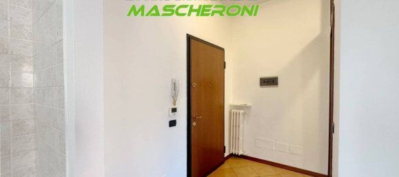 Studio in Paderno Dugnano, Italy No. 331062 7