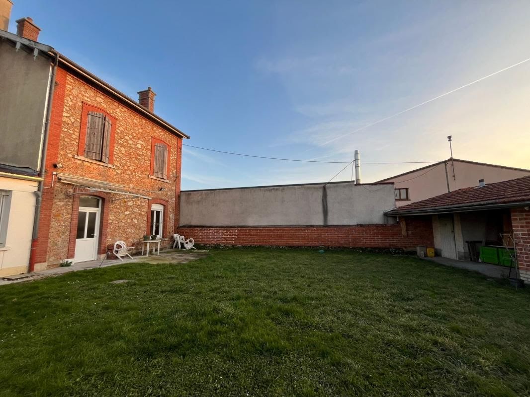 6 chambres Maison à La Chaussée-sur-Marne, France No. 225608