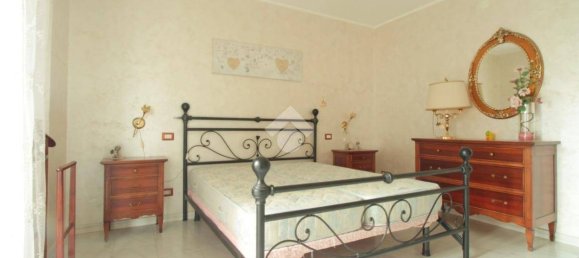2 bedrooms Apartment in Termoli, Italy No. 113319 8