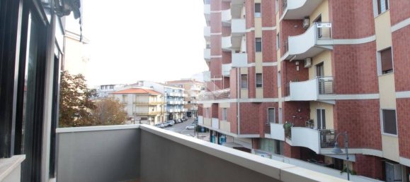 2 bedrooms Apartment in Termoli, Italy No. 113319 5