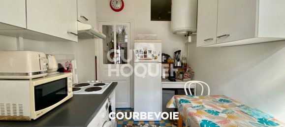 Apartamento de 1 dormitorio en Courbevoie, France No. 182895 3