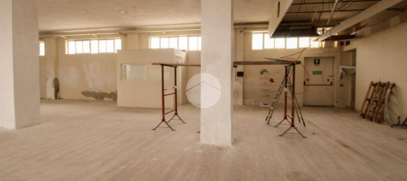 3 rooms Commercial property in Fara Gera d'Adda, Italy No. 159888 28